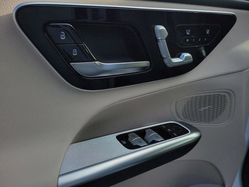 New 2026 Mercedes-Benz GLC 350e GLC 350e image 21