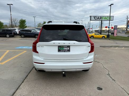 Used 2018 Volvo XC90 T6 Momentum w/ Convenience Package AWD/4WD image 11