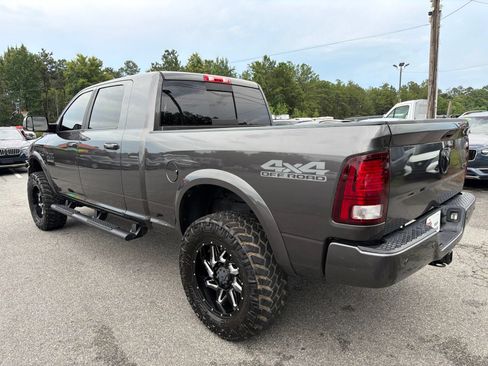 Used 2018 RAM 2500 Laramie w/ Sport Appearance Group AWD/4WD image 6