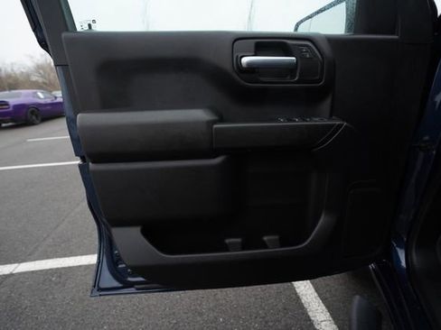 Used 2023 Chevrolet Silverado 1500 Custom image 13