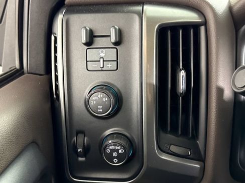 Used 2015 Chevrolet Silverado 1500 LT w/ All Star Edition AWD/4WD image 37