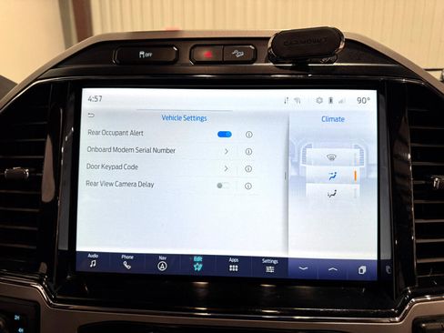 Used 2022 Ford F250 Lariat w/ Black Appearance Package image 34