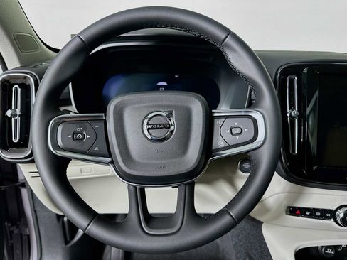 New 2026 Volvo XC40 B5 Ultra w/ Climate Package image 11