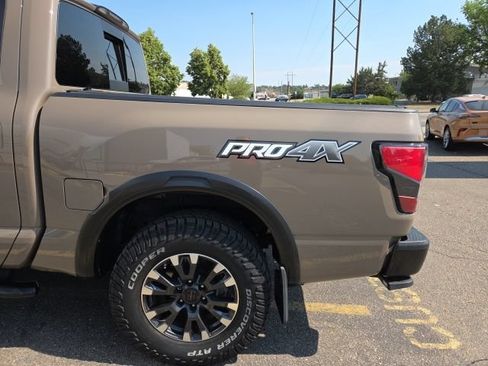 Used 2021 Nissan Titan PRO-4X w/ Pro-4x Utility Package AWD/4WD image 5