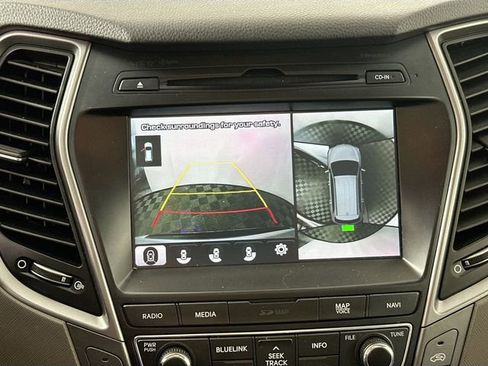Used 2017 Hyundai Santa Fe Limited AWD/4WD image 13