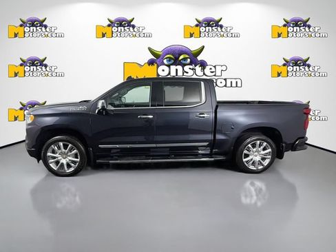Used 2023 Chevrolet Silverado 1500 High Country w/ High Country Premium Package AWD/4WD image 8