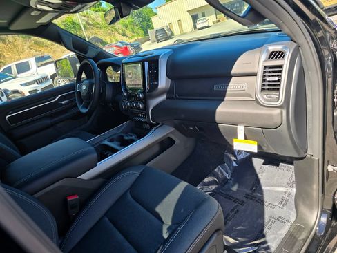 New 2026 RAM 1500 Big Horn w/ Night Edition AWD/4WD image 26