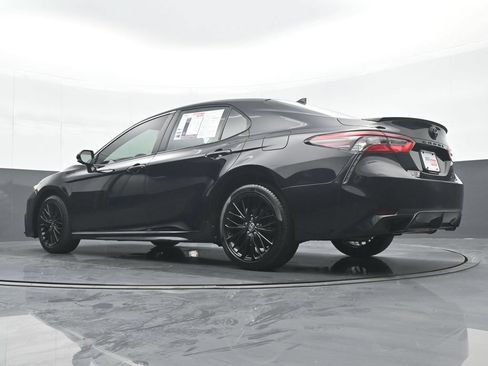 Used 2022 Toyota Camry SE AWD/4WD image 28