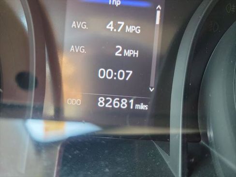 Certified 2022 Toyota Camry LE image 32