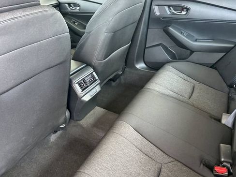 Used 2025 Honda Accord SE image 14