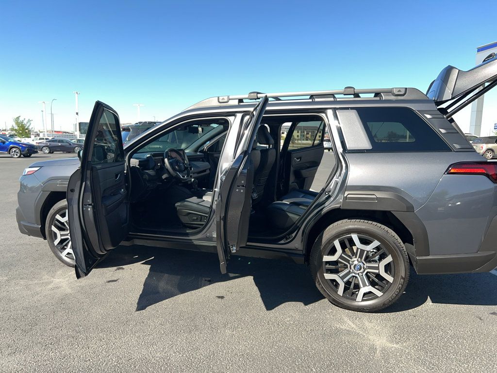 Used 2026 Subaru Outback Touring XT AWD/4WD image 4