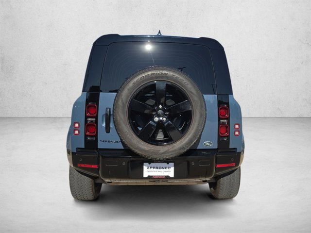 Used 2023 Land Rover Defender 110 S AWD/4WD image 7