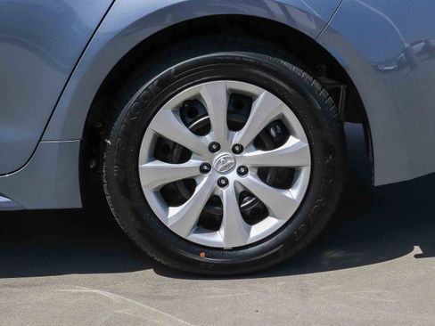 Used 2026 Toyota Corolla LE FWD image 9