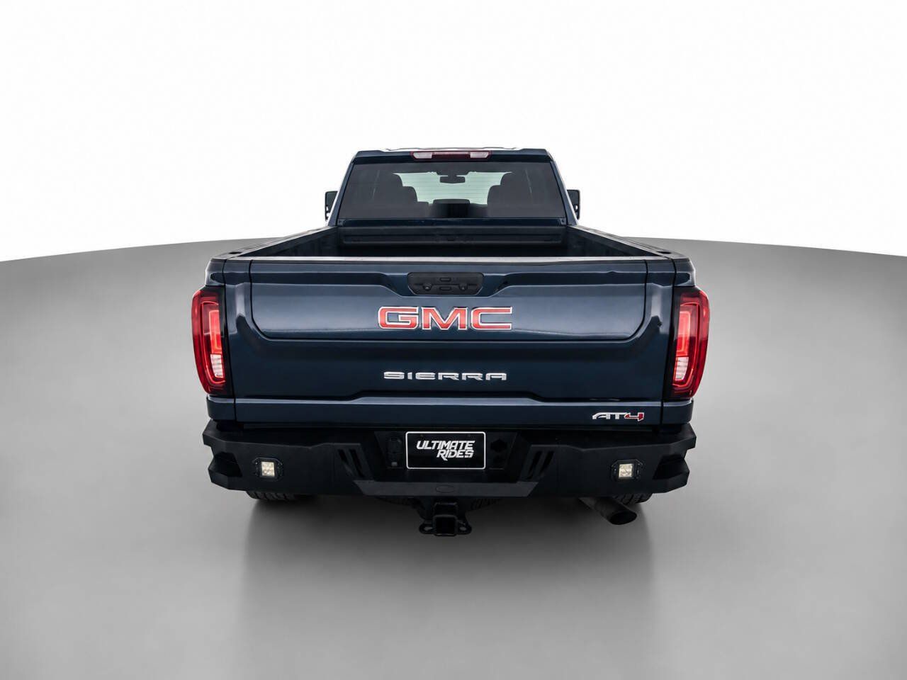 Used 2022 GMC Sierra 3500 AT4 w/ Snow Plow Prep/Camper Package AWD/4WD image 6