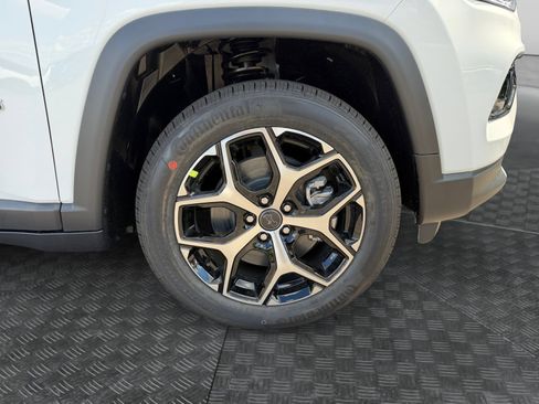 New 2026 Jeep Compass Limited AWD/4WD image 14