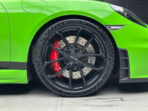 Used 2023 Porsche 718 Cayman GT4 RWD image 32