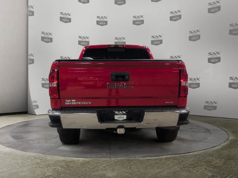 Used 2017 GMC Sierra 1500 SLE w/ SLE Value Package image 4