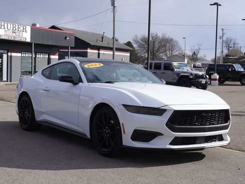 Used 2024 Ford Mustang Premium RWD image 9