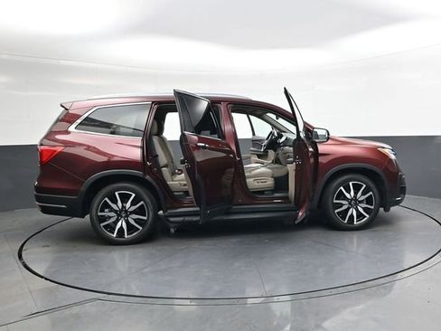Used 2022 Honda Pilot Touring image 35
