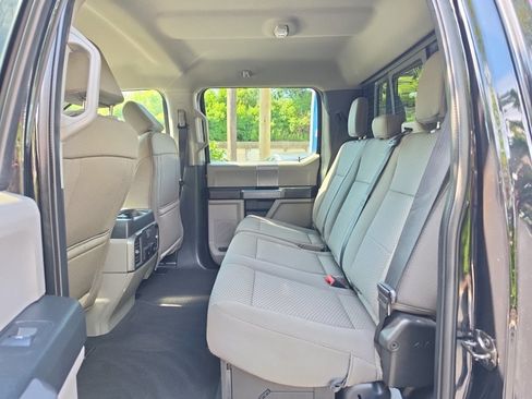 Used 2021 Ford F250 XLT w/ XLT Premium Package AWD/4WD image 38