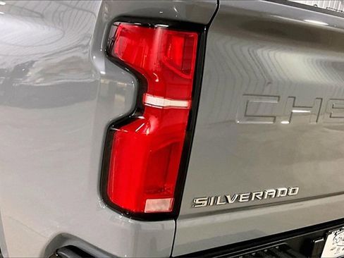 Certified 2024 Chevrolet Silverado 2500 ZR2 w/ Technology Package image 8