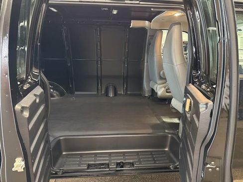 New 2026 GMC Savana 2500 w/ Driver Convenience Package RWD image 25