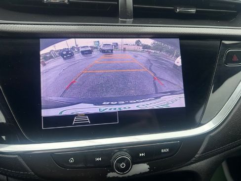Used 2020 Buick Encore GX Select w/ Sport Touring Package FWD image 16