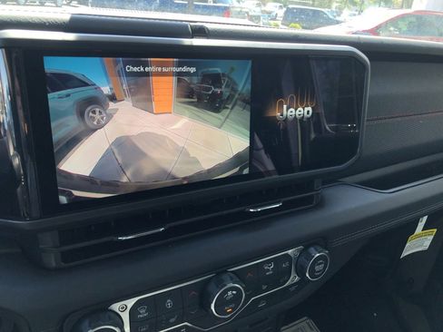 New 2026 Jeep Wrangler Unlimited Rubicon image 20