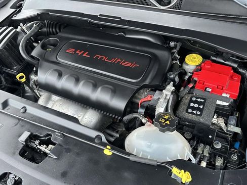 Used 2020 Jeep Compass Limited w/ Rear Convenience Group image 9