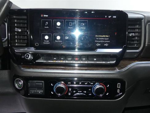 Used 2022 GMC Sierra 1500 Elevation w/ LPO, Elevation Black Package image 35