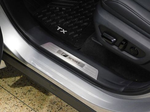 Used 2026 Lexus TX 500h AWD image 25