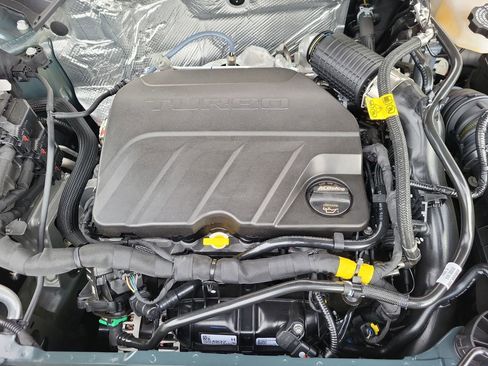 Used 2026 Chevrolet Trax LT w/ LT Convenience Package image 29