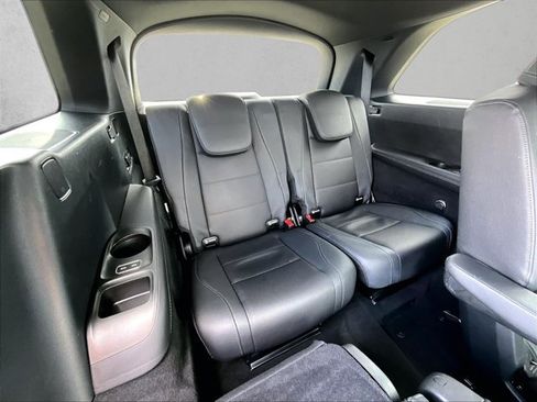 Used 2024 Mercedes-Benz GLS 450 4MATIC image 30