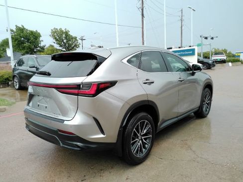 Used 2025 Lexus NX 350 AWD w/ Accessory Package (2T) image 8