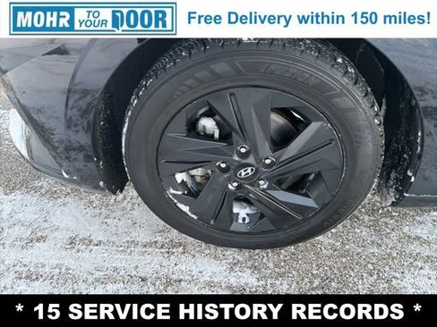 Used 2021 Hyundai Elantra SEL image 9