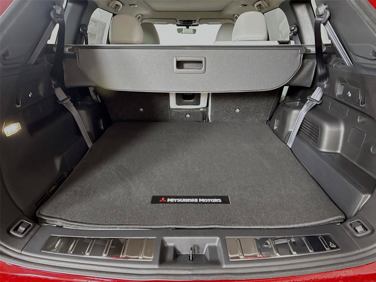 New 2026 Mitsubishi Outlander SE FWD image 23