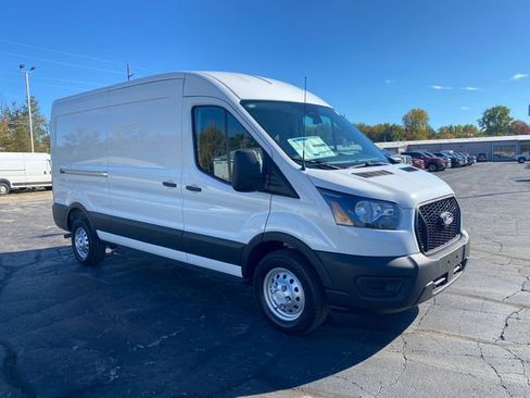 New 2026 Ford Transit 250 148 Medium Roof Extended AWD image 11