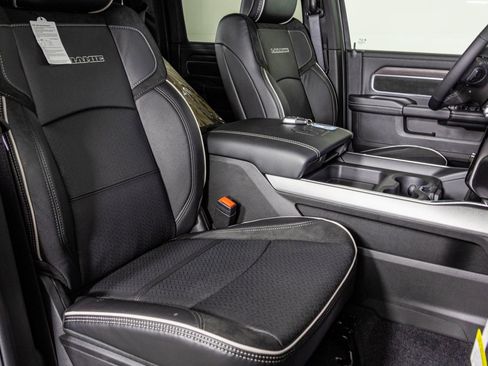New 2026 RAM 3500 Laramie AWD/4WD image 43