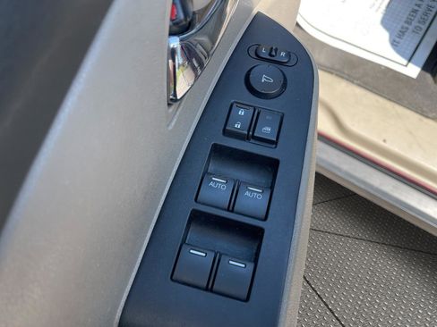 Used 2014 Honda Odyssey EX-L image 12