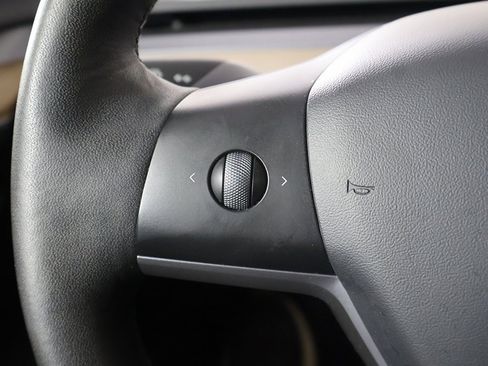 Used 2022 Tesla Model 3 Long Range image 41