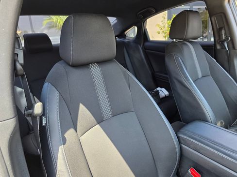 Used 2020 Honda Civic Sport image 16