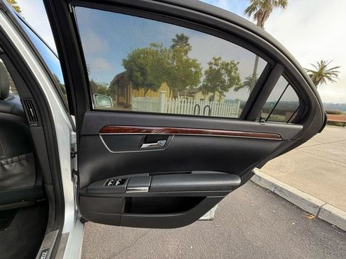 Used 2010 Mercedes-Benz S 550 image 51