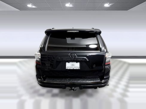 Used 2019 Toyota 4Runner Limited RWD image 10