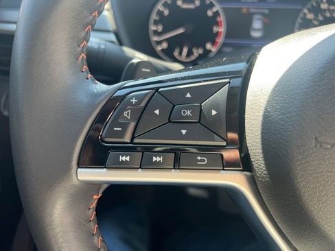 Used 2024 Nissan Altima 2.5 SR AWD/4WD image 24
