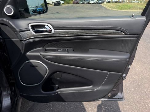 Used 2018 Jeep Grand Cherokee Trackhawk AWD/4WD image 18