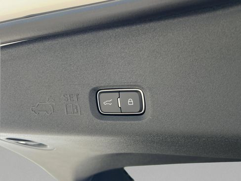 New 2026 Lincoln Navigator L Black Label AWD/4WD image 26
