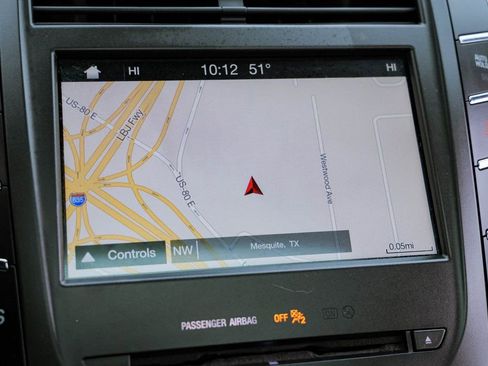 Used 2017 Lincoln MKC Reserve image 11