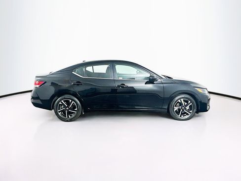 Used 2024 Nissan Sentra SV image 10