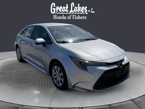Used 2025 Toyota Corolla LE FWD image 7