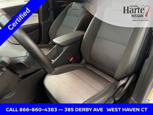 Used 2024 Chevrolet Trax LT w/ Driver Confidence Package image 26